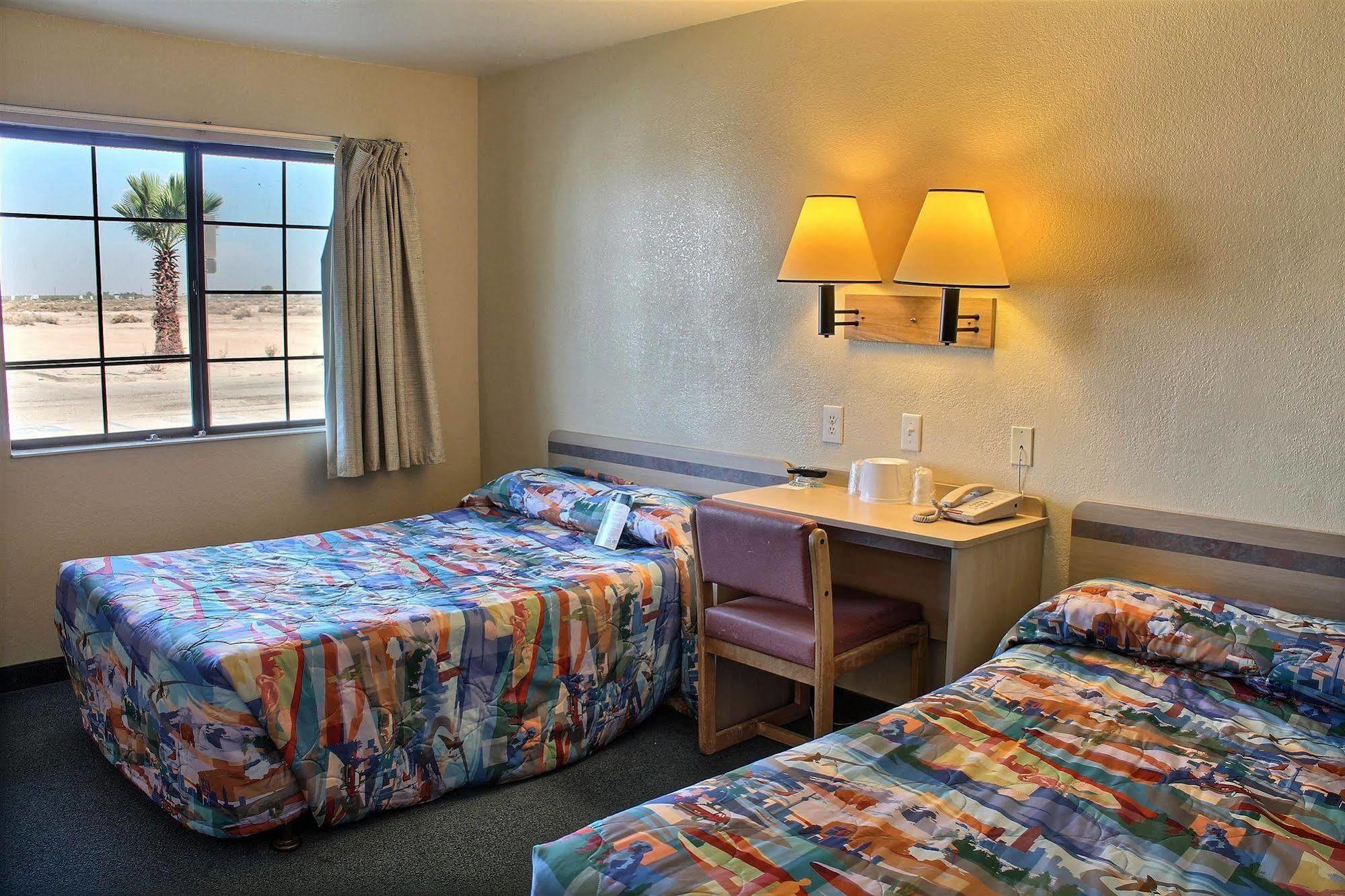 Vagabond Inn Buttonwillow North I-5 Dış mekan fotoğraf
