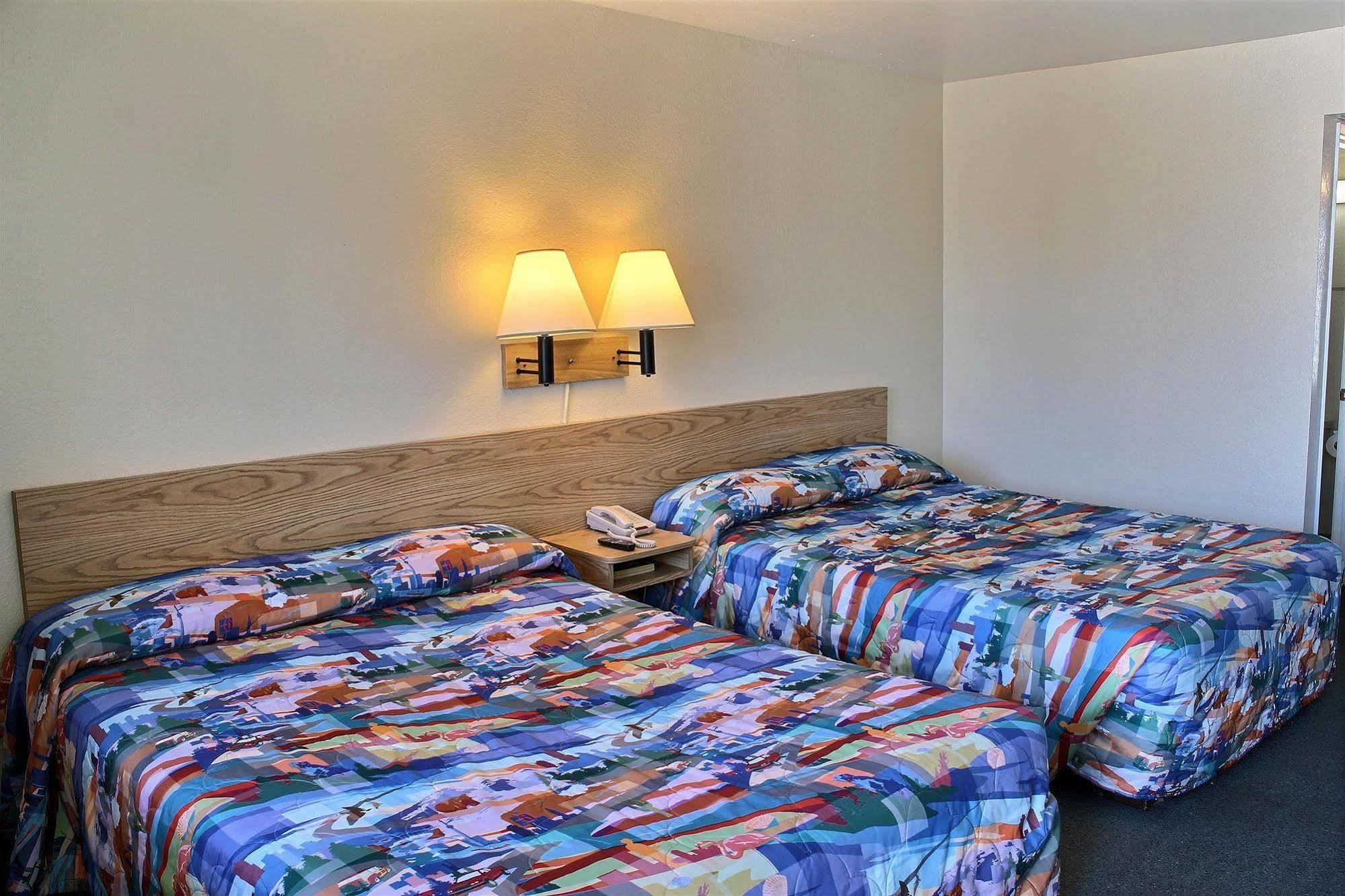 Vagabond Inn Buttonwillow North I-5 Dış mekan fotoğraf