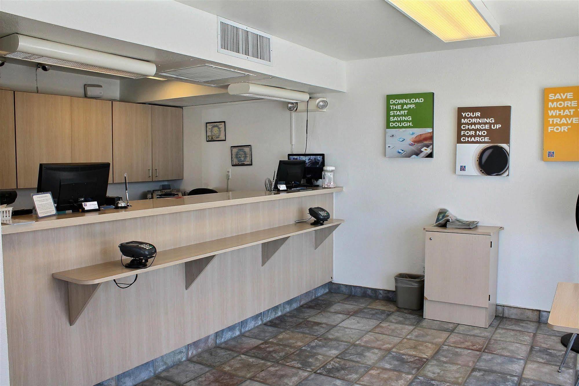 Vagabond Inn Buttonwillow North I-5 Dış mekan fotoğraf