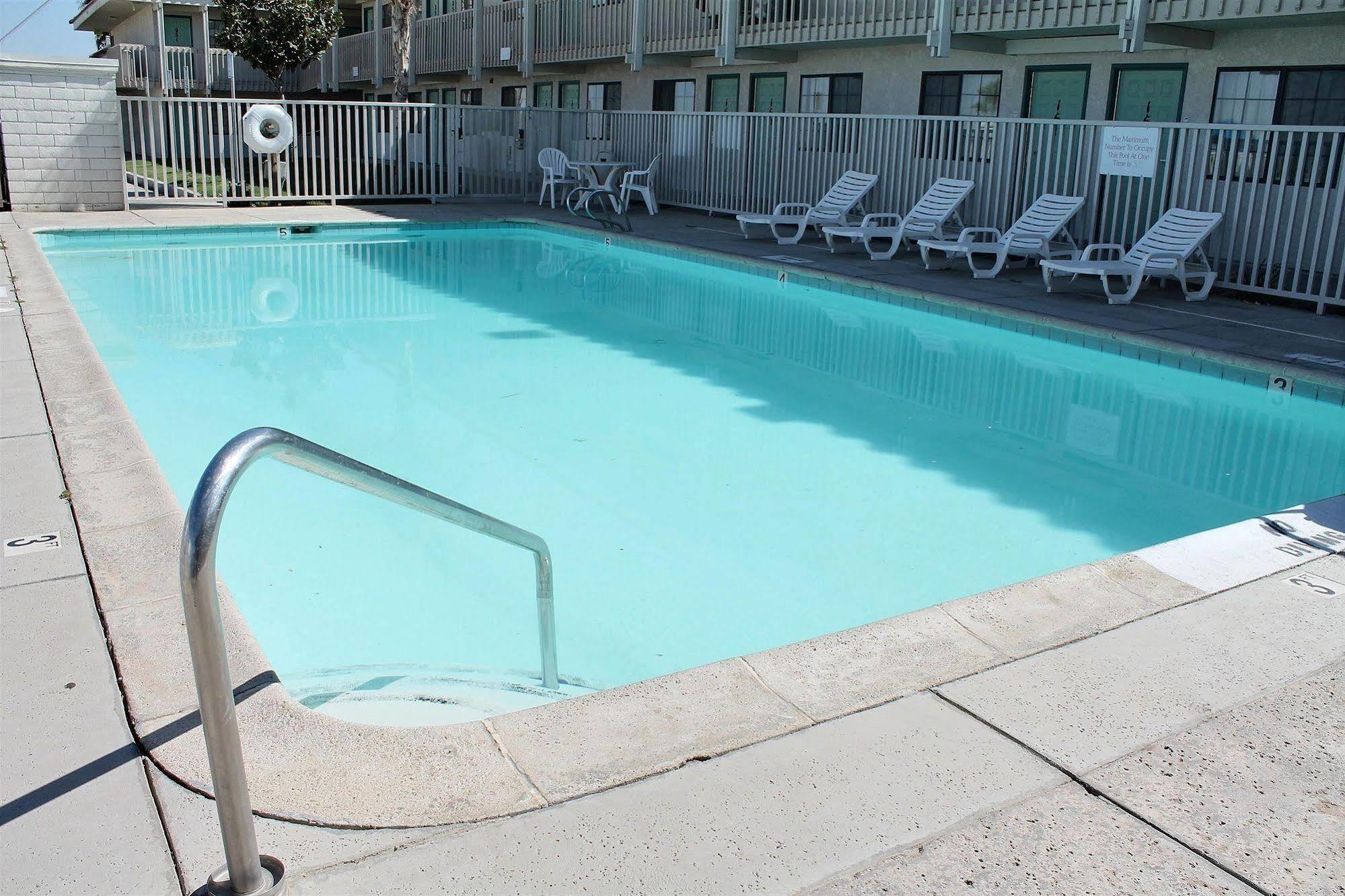 Vagabond Inn Buttonwillow North I-5 Dış mekan fotoğraf