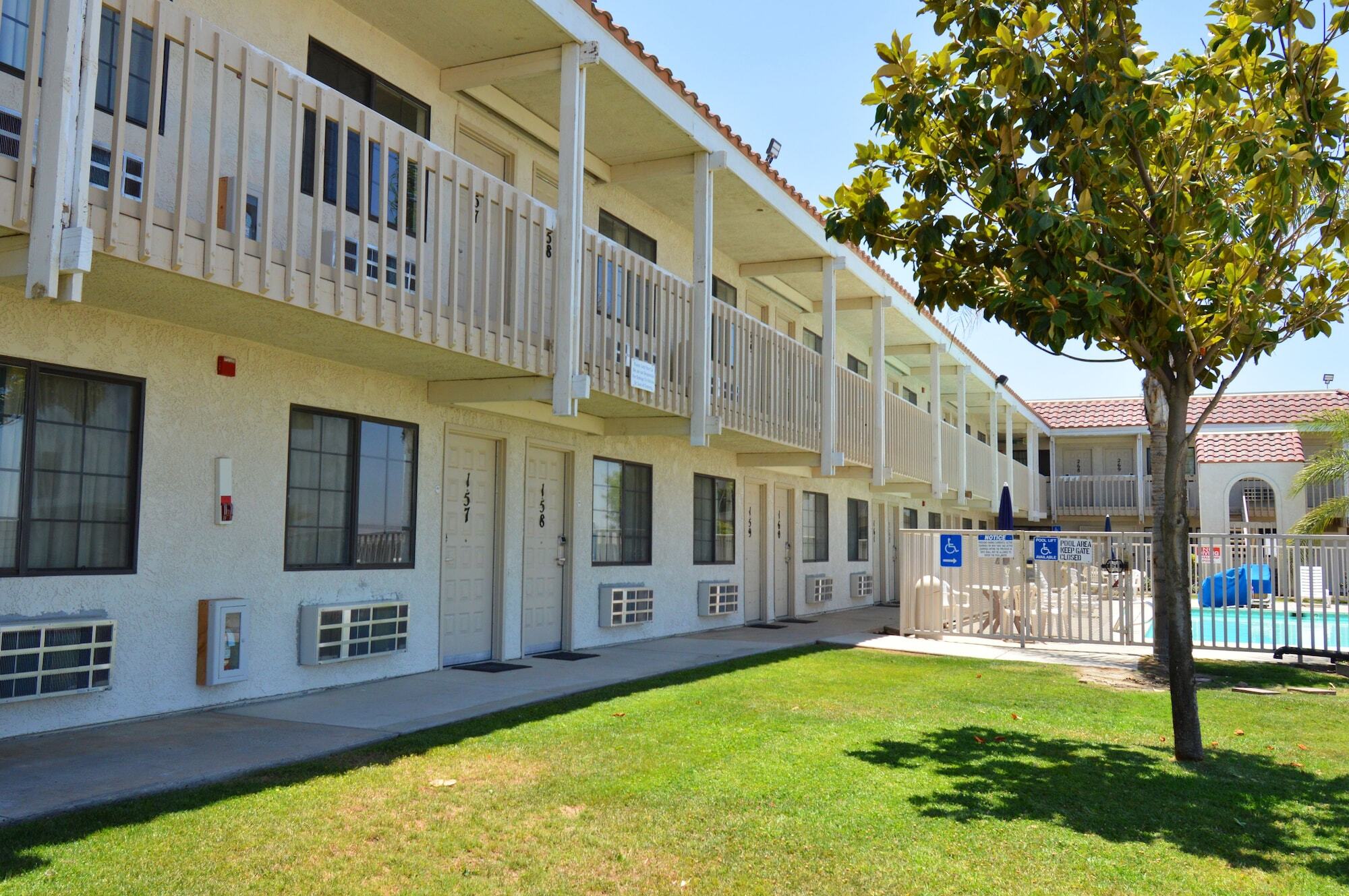 Vagabond Inn Buttonwillow North I-5 Dış mekan fotoğraf