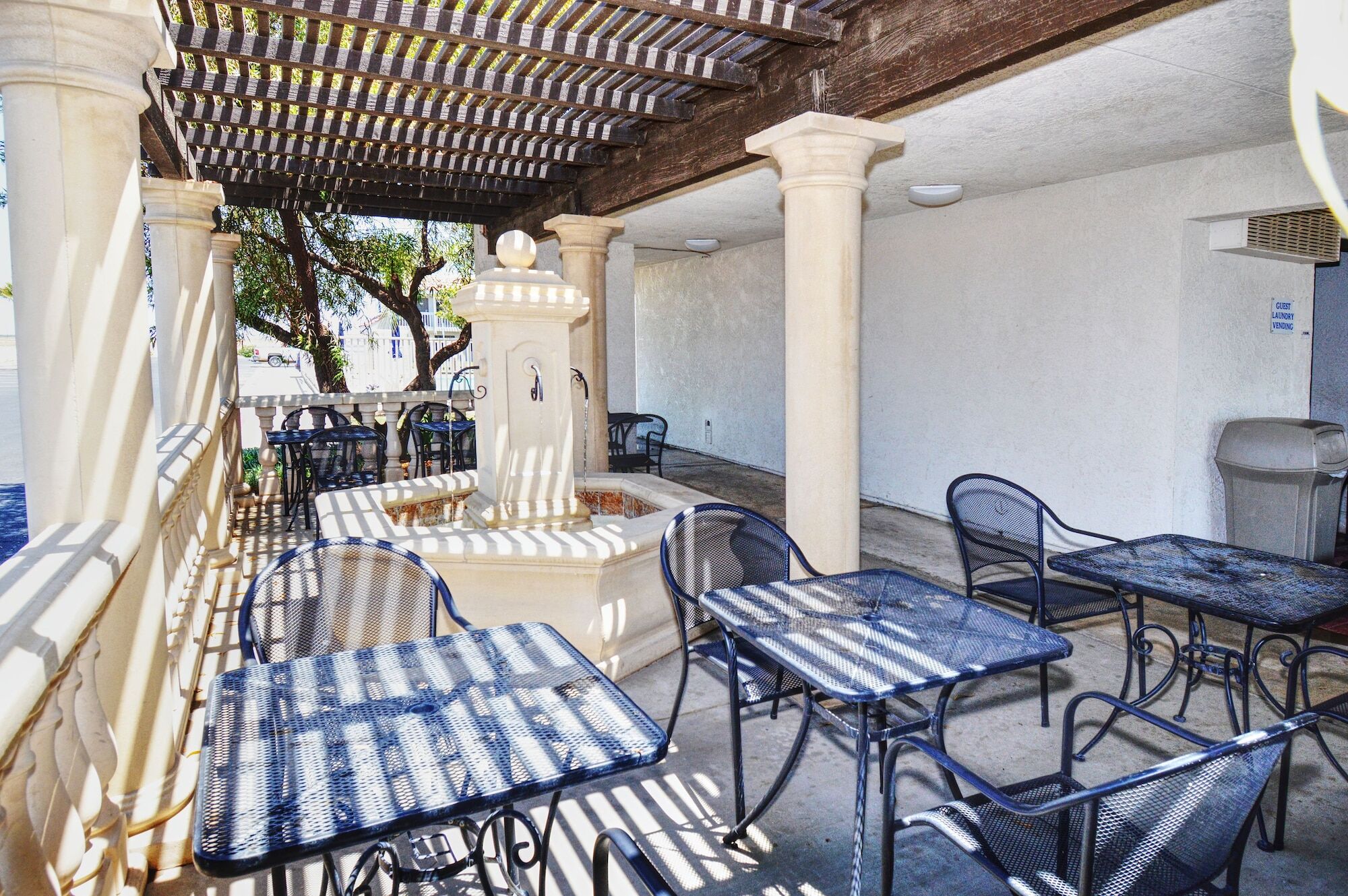 Vagabond Inn Buttonwillow North I-5 Dış mekan fotoğraf